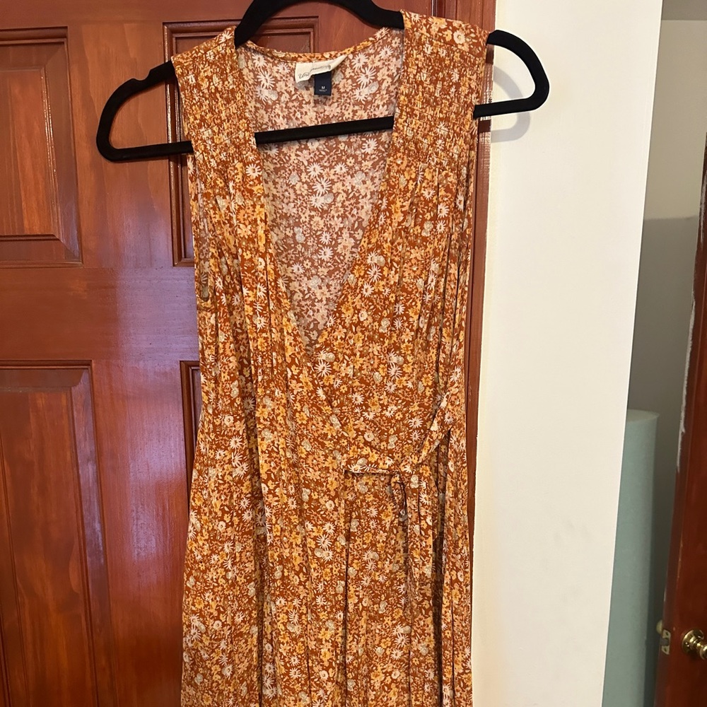 Universal Thread Floral Wrap Tie dress